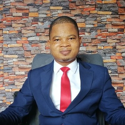 A picture of David Asaana, CEO of GIET and one of the best digital marketers in Ghana.